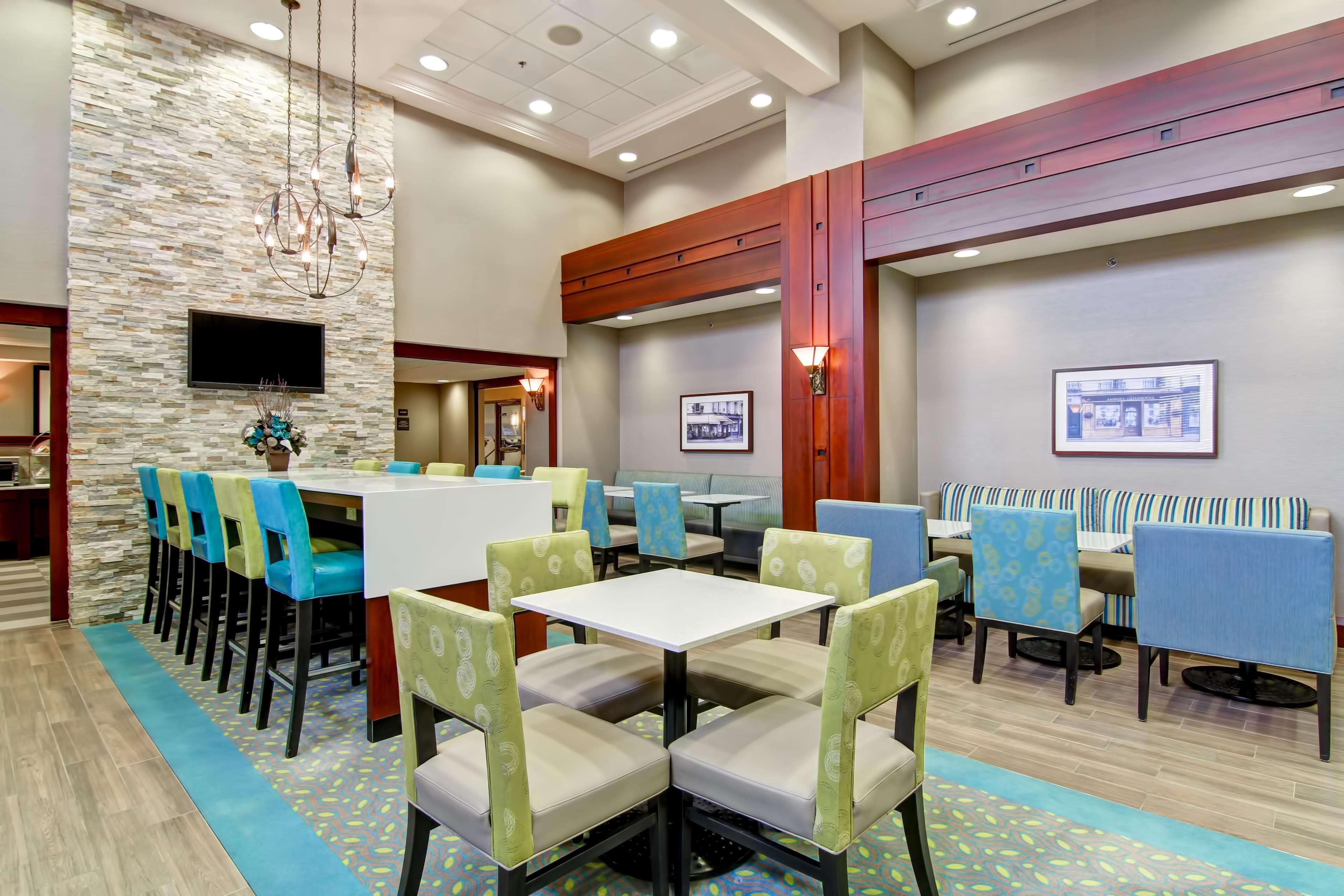 Hampton Inn & Suites Γκελφ Εξωτερικό φωτογραφία