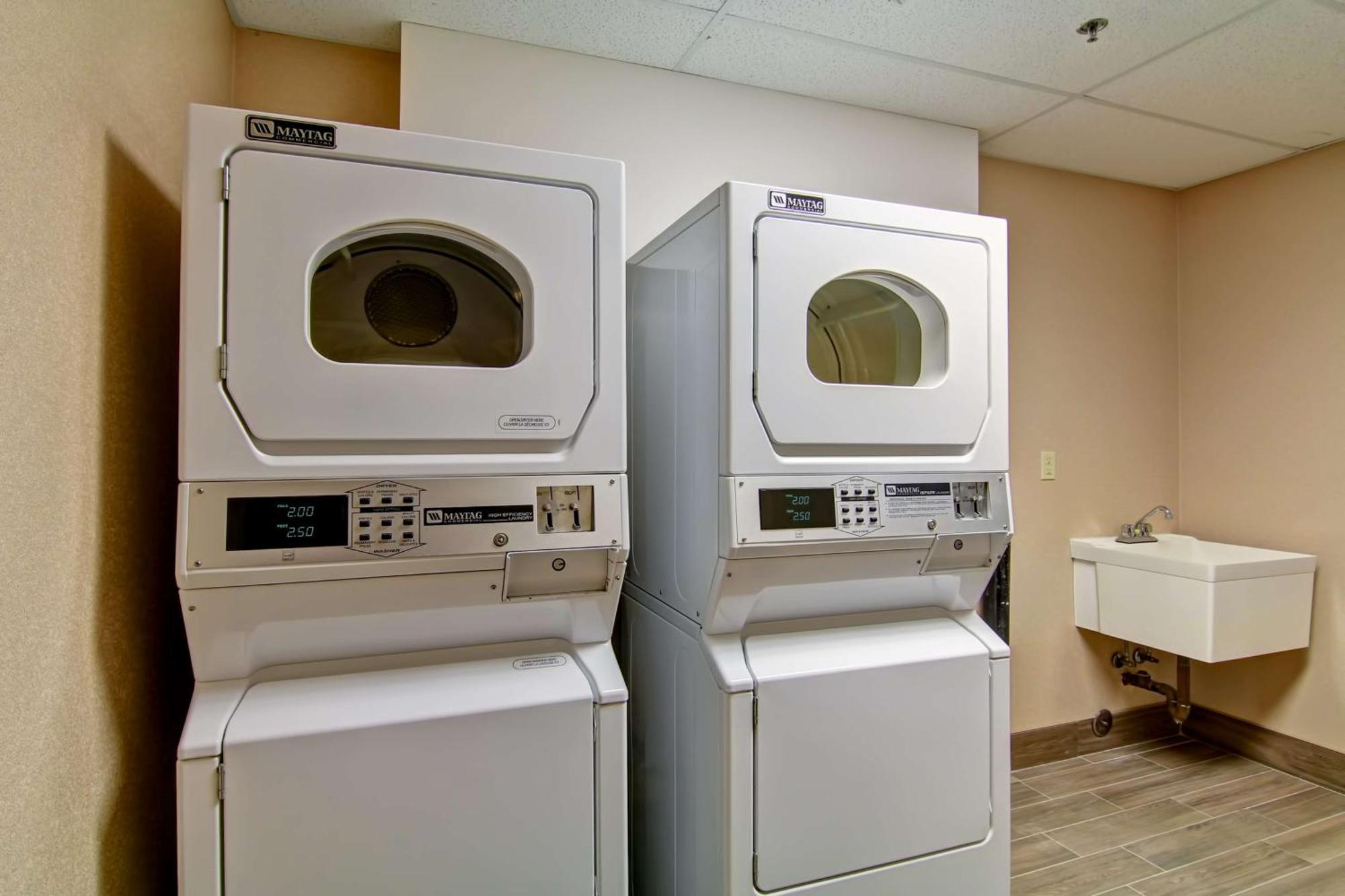 Hampton Inn & Suites Γκελφ Εξωτερικό φωτογραφία