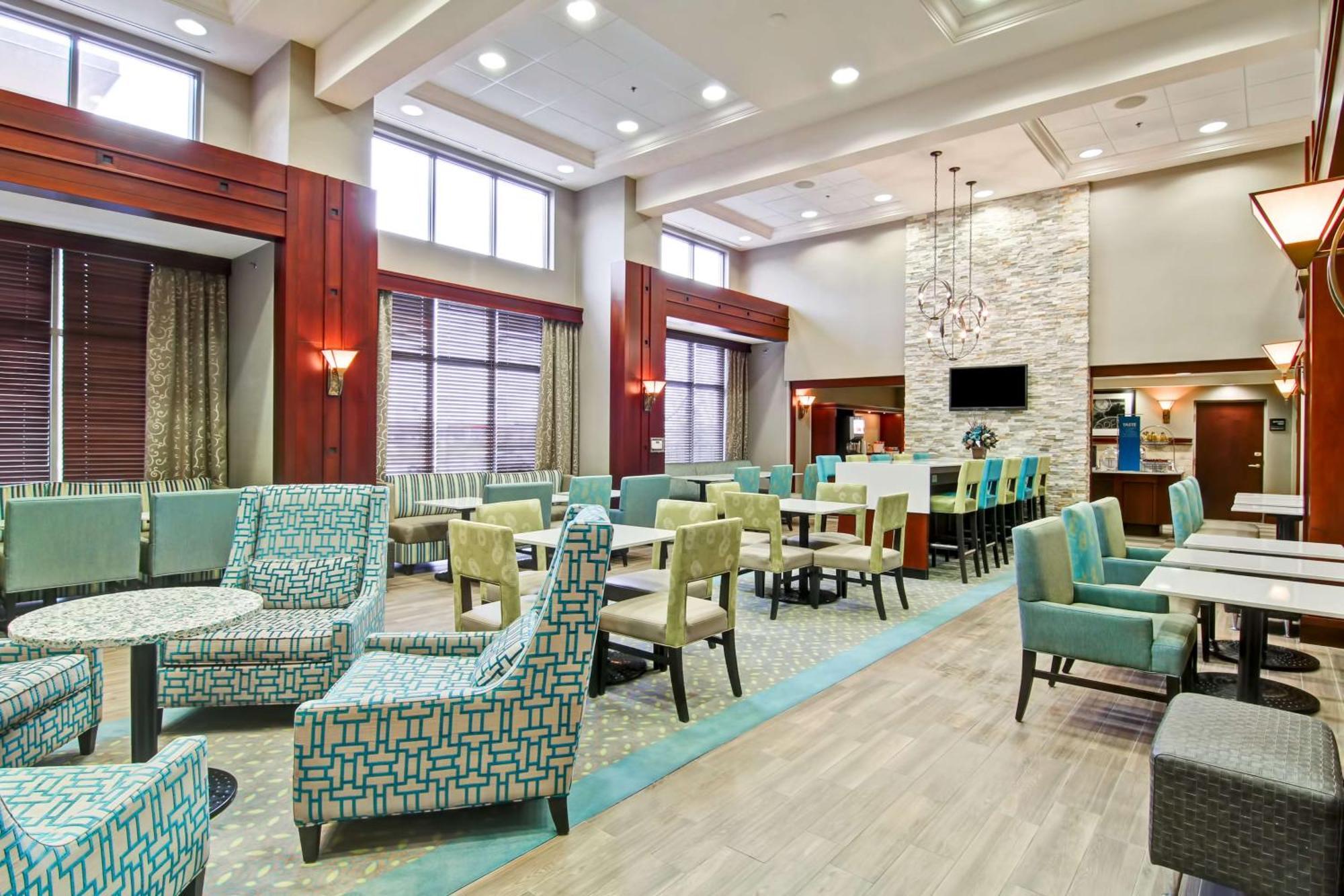 Hampton Inn & Suites Γκελφ Εξωτερικό φωτογραφία