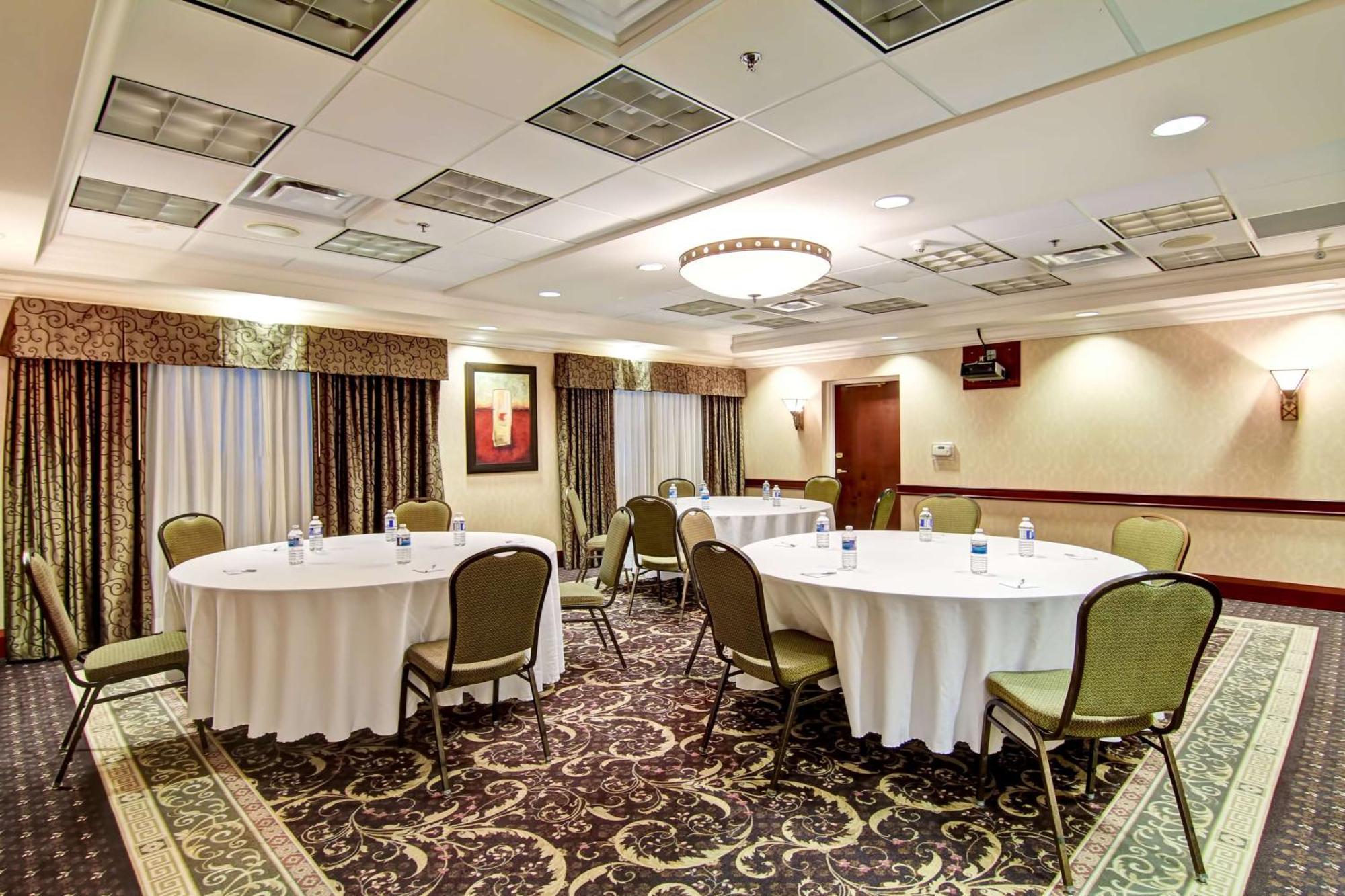 Hampton Inn & Suites Γκελφ Εξωτερικό φωτογραφία