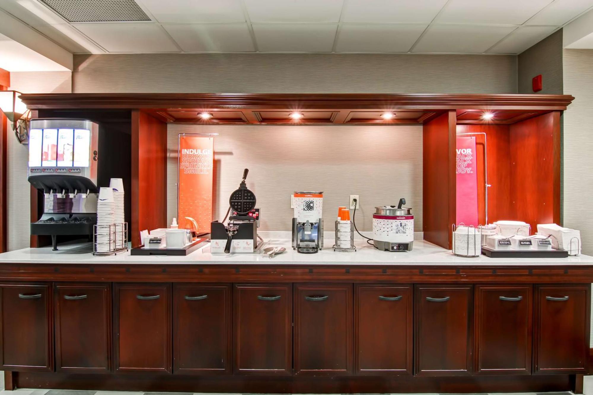 Hampton Inn & Suites Γκελφ Εξωτερικό φωτογραφία